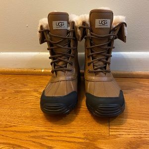 New Womens UGG Adirondack Chestnut Boots